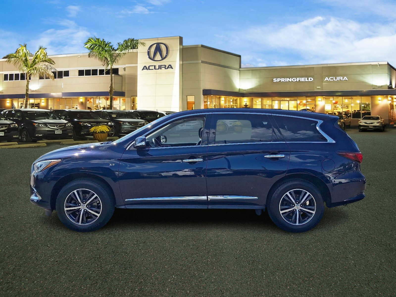 Used 2018 INFINITI QX60 Luxe AWD/4WD image 4