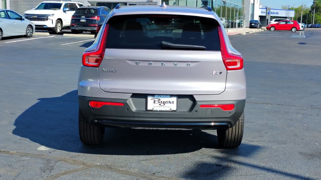 New 2026 Volvo XC40 B5 Ultra w/ Climate Package AWD/4WD image 34