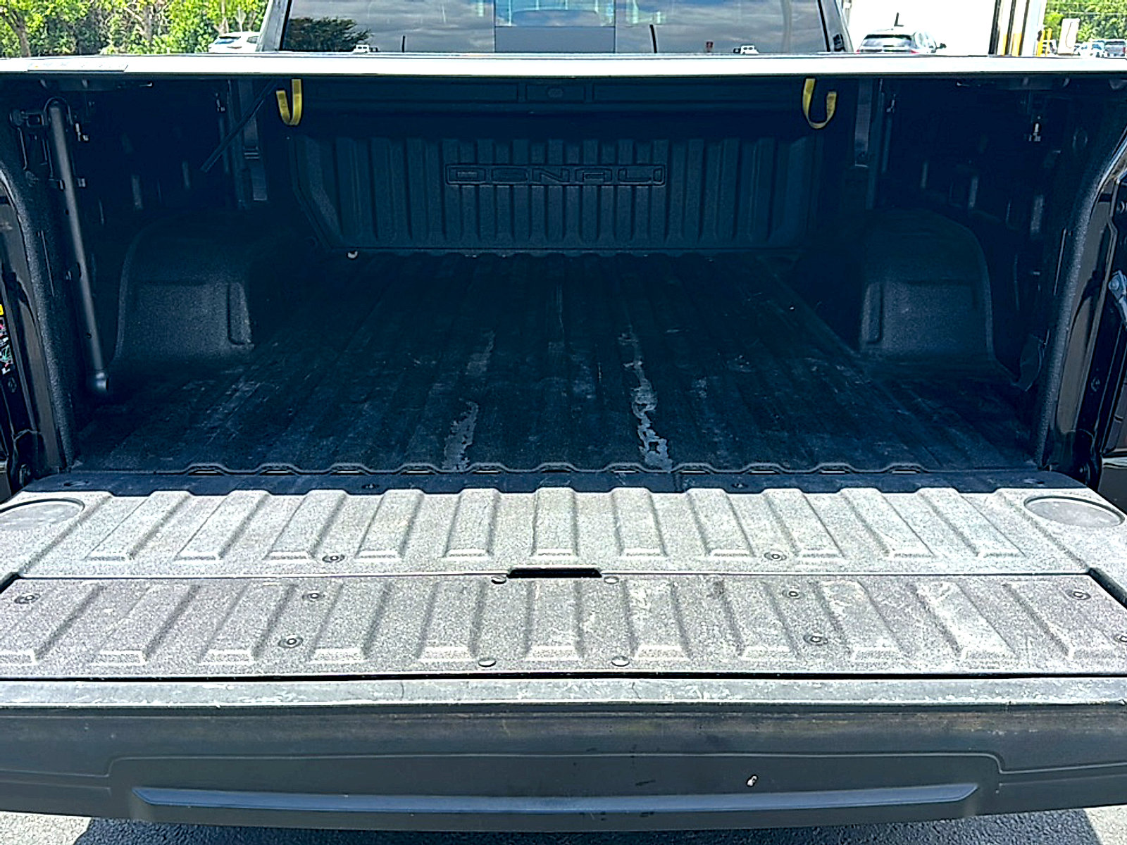 Used 2023 GMC Sierra 1500 Denali Ultimate AWD/4WD image 22
