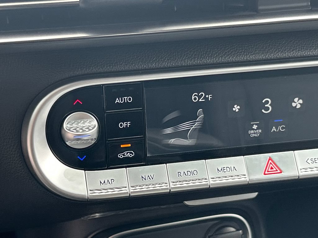 New 2026 Genesis GV60 RWD image 33