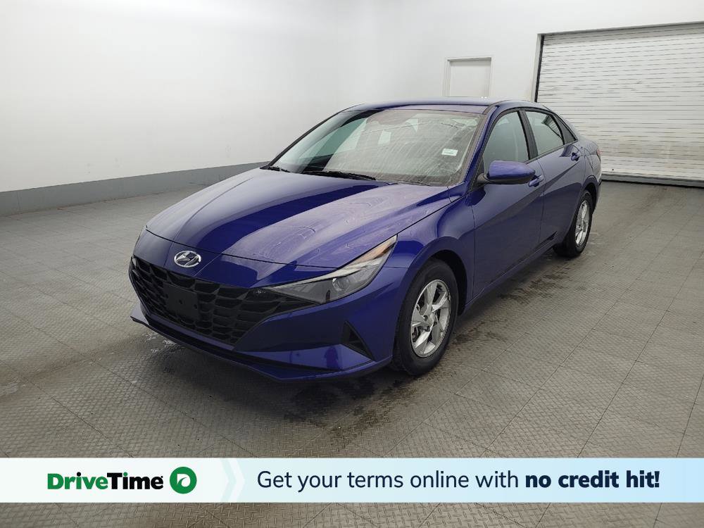 Used 2022 Hyundai Elantra SE image 1