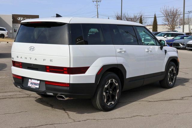 New 2026 Hyundai Santa Fe SE image 3