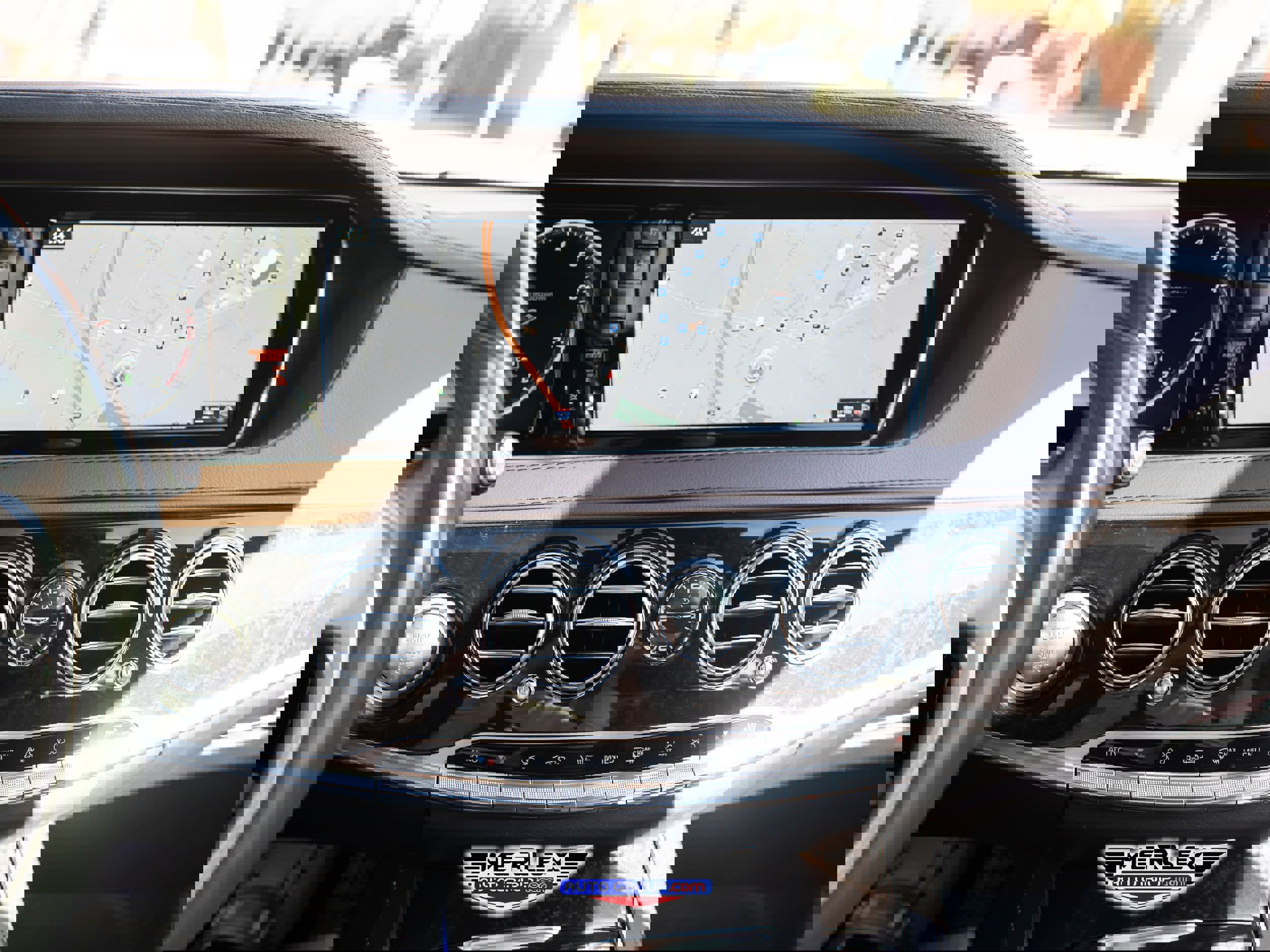 Used 2017 Mercedes-Benz S 550 4MATIC Sedan image 32