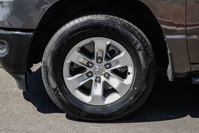 Used 2024 RAM 1500 Laramie AWD/4WD image 11
