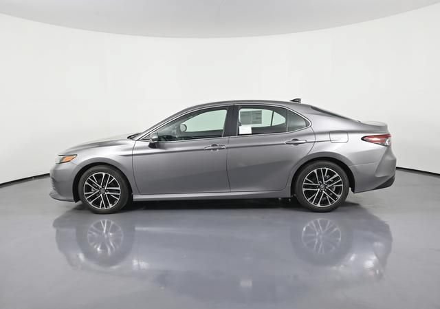 New 2025 Toyota Camry XLE w/ Premium Plus Package FWD image 4
