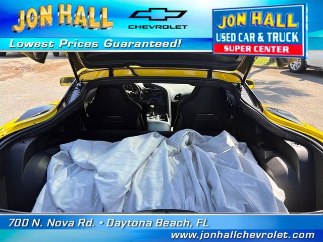Used 2016 Chevrolet Corvette Z06 w/ 3LZ Preferred Equipment Group image 10