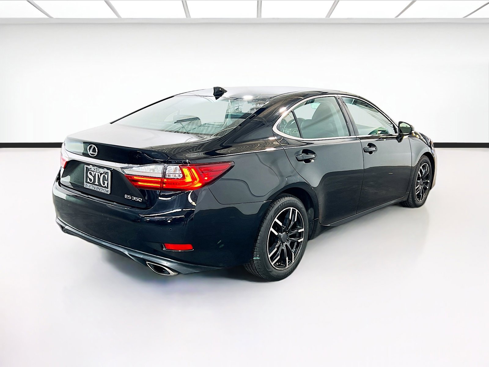Used 2016 Lexus ES 350 image 4