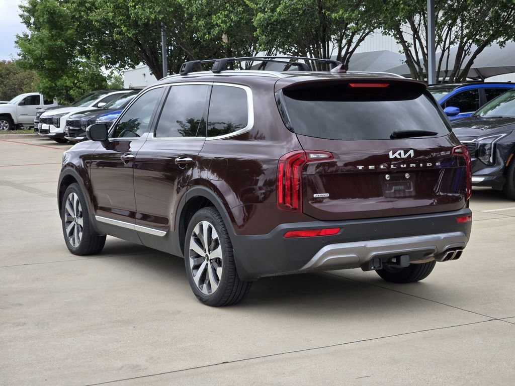 Certified 2022 Kia Telluride S AWD/4WD image 3