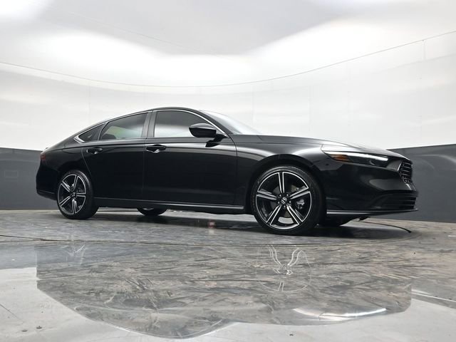 Used 2025 Honda Accord Sport image 27