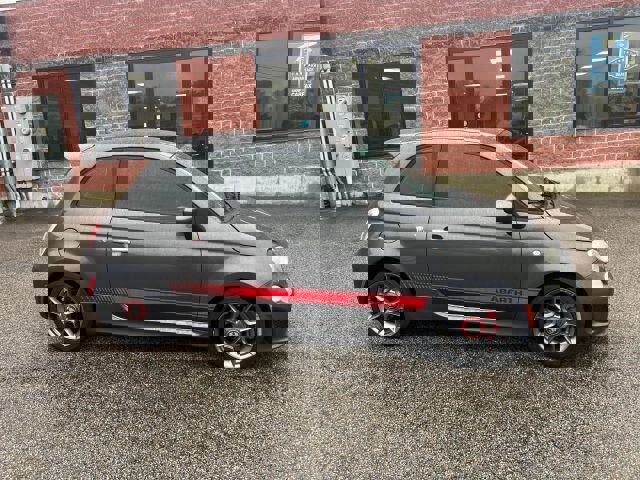 Used 2015 FIAT 500 Abarth image 6
