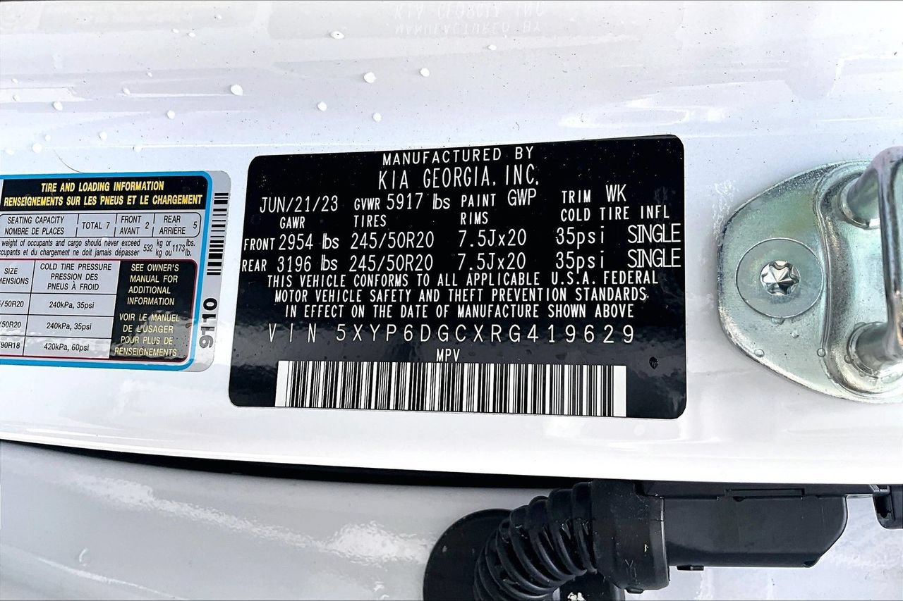 Used 2024 Kia Telluride S AWD/4WD image 16