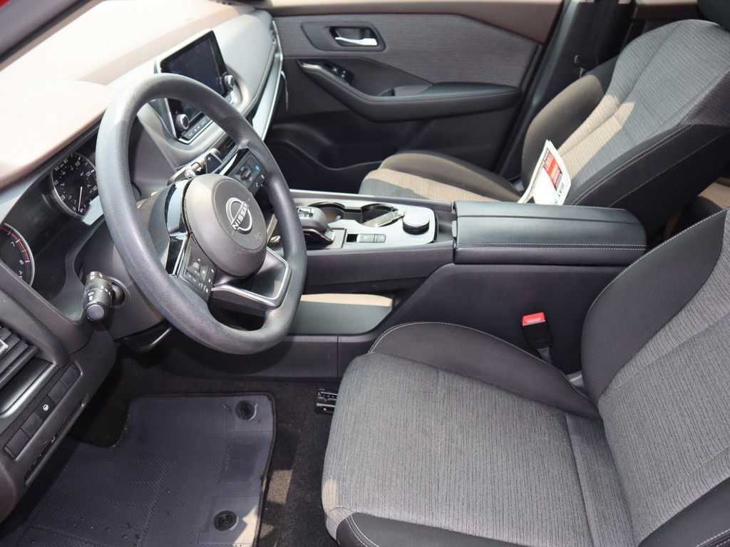 Certified 2023 Nissan Rogue SV image 14