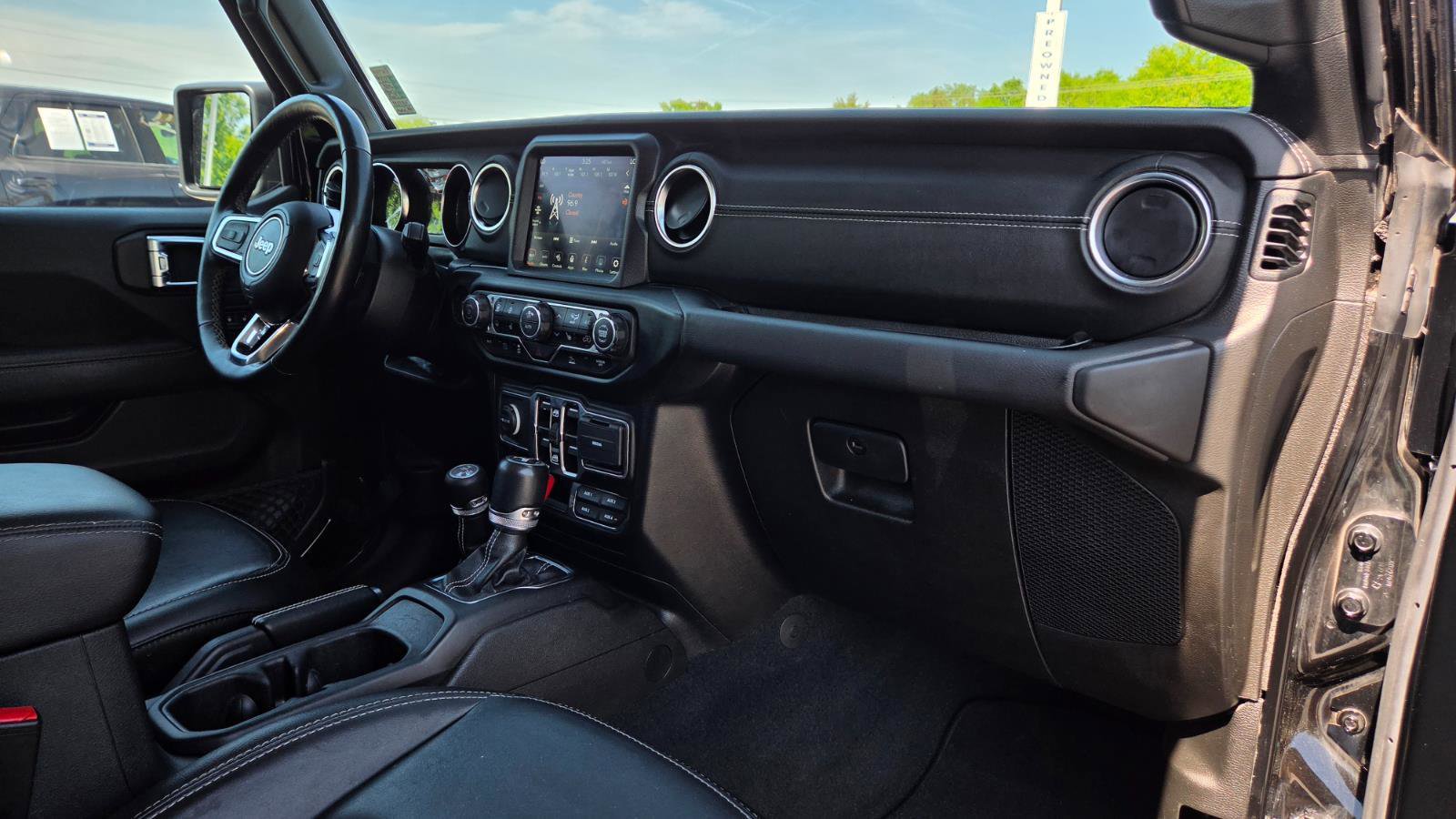 Used 2023 Jeep Wrangler Sahara w/ Cold Weather Group image 48