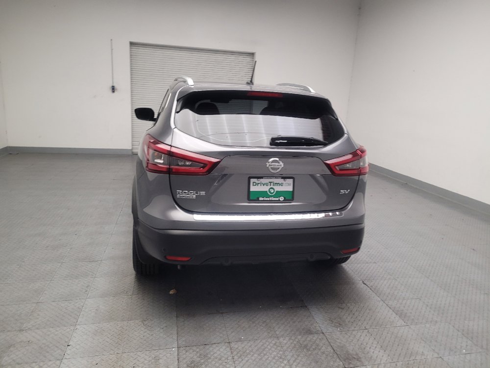 Used 2022 Nissan Rogue Sport SV FWD image 6