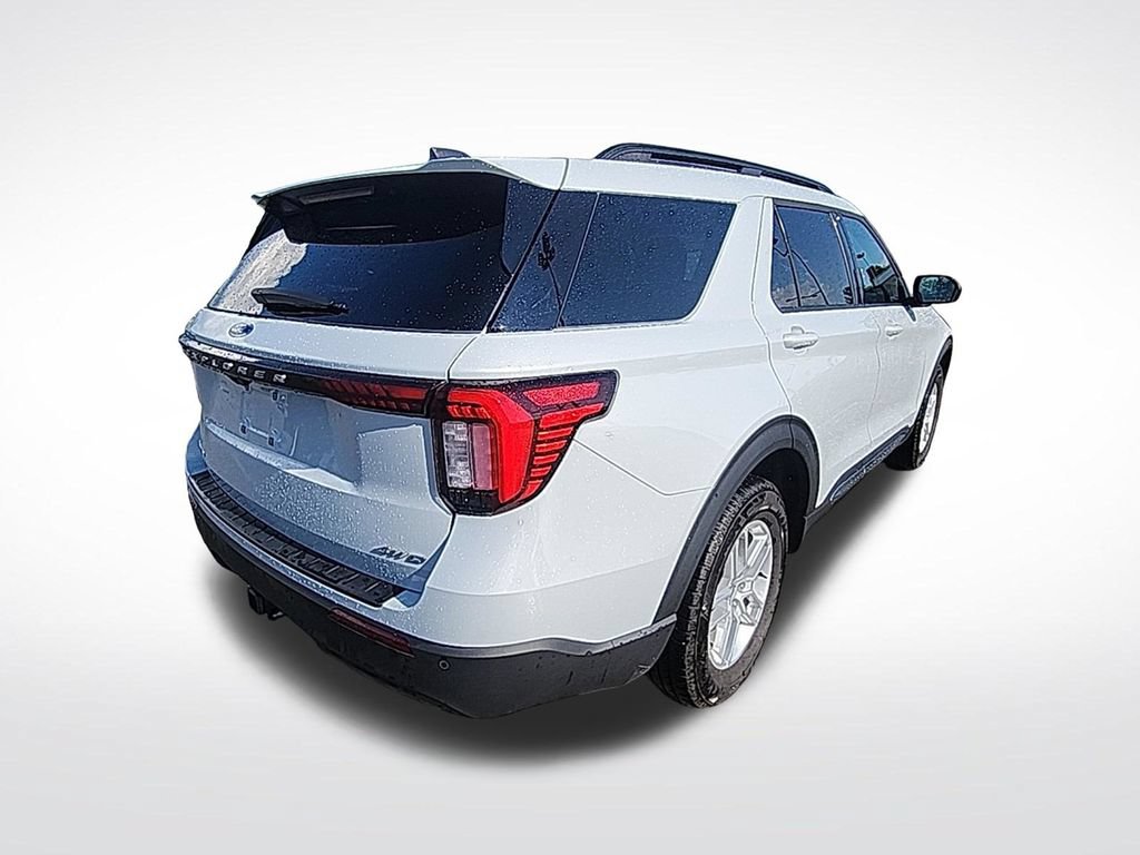 Certified 2025 Ford Explorer Active AWD/4WD image 8