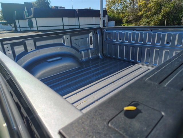 New 2026 RAM 1500 4x4 Crew Cab image 32