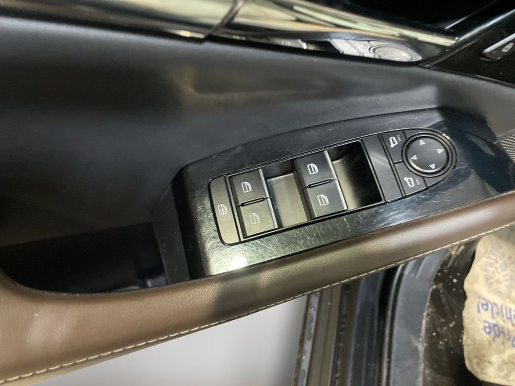 Used 2022 MAZDA CX-30 2.5 Turbo w/ Premium Plus Pkg image 13