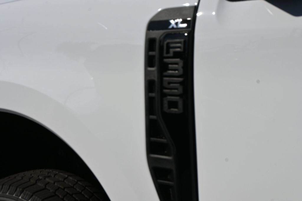 New 2027 Ford F350 XL AWD/4WD image 25