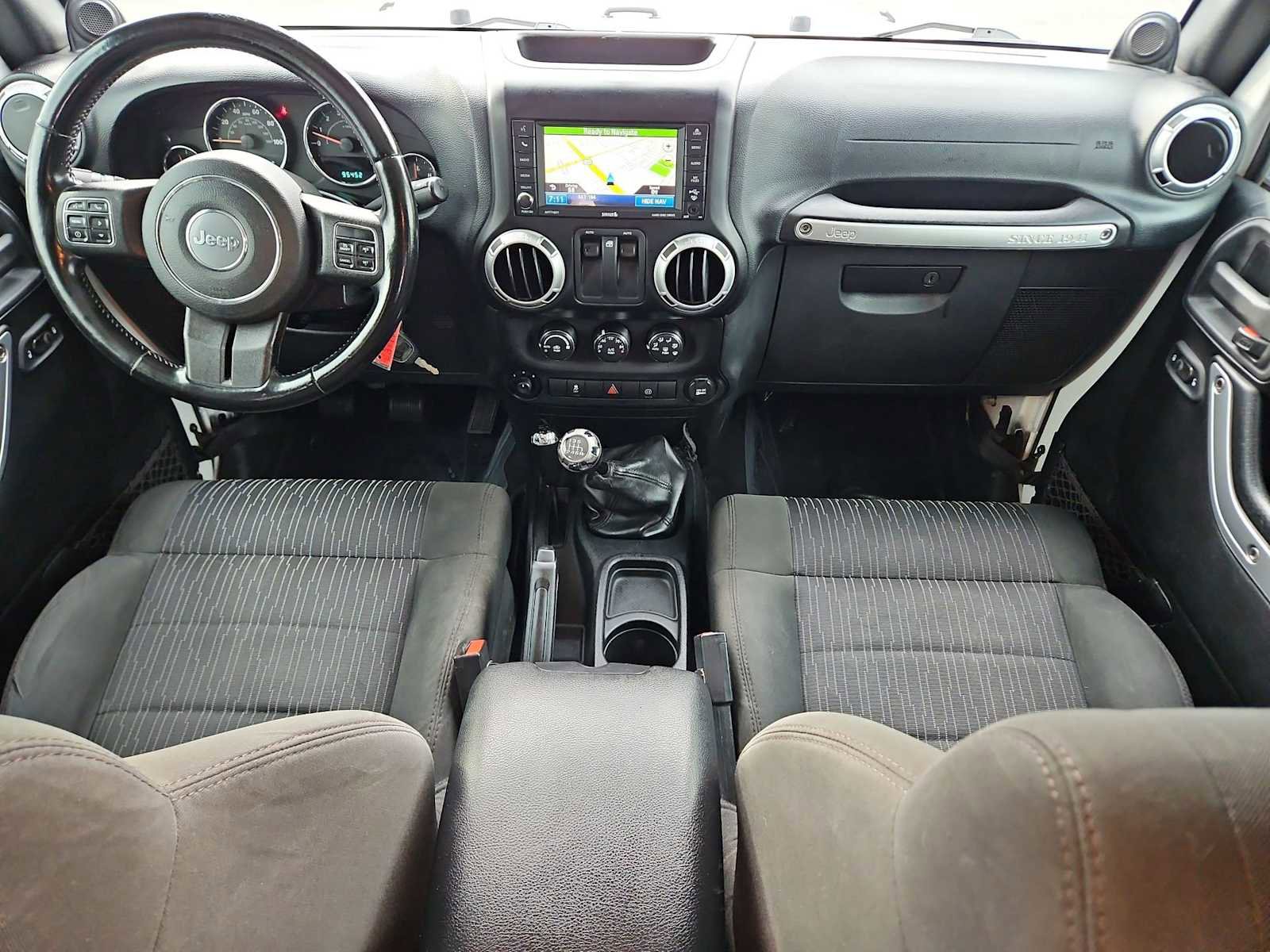 Used 2012 Jeep Wrangler Rubicon w/ Dual Top Group image 33