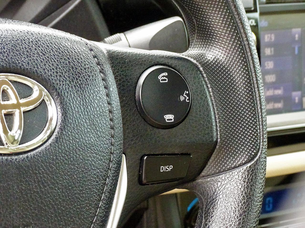 Used 2014 Toyota Corolla LE FWD image 27