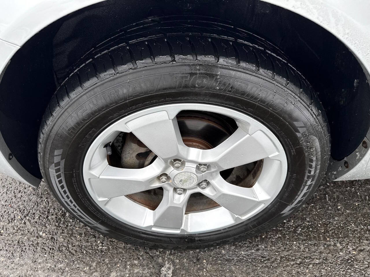 Used 2013 Chevrolet Captiva Sport LTZ FWD image 23