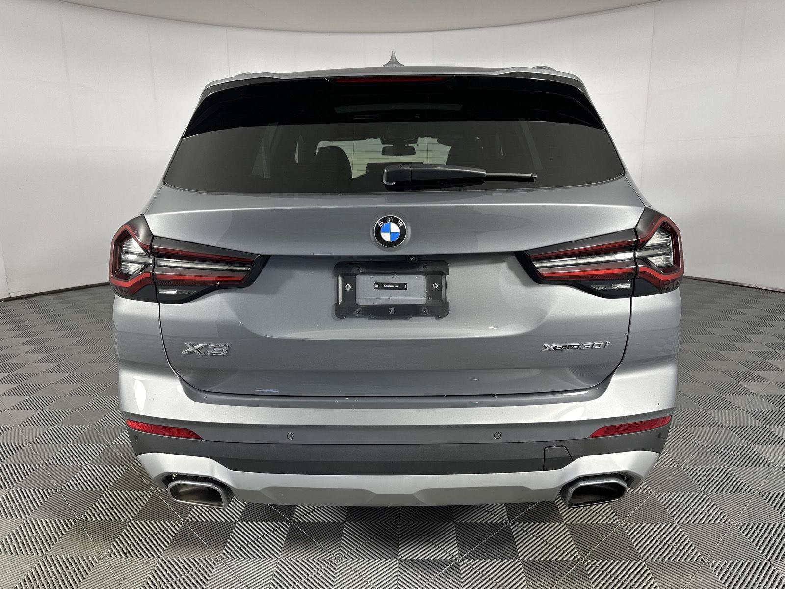 Used 2024 BMW X3 xDrive30i w/ Premium Package AWD/4WD image 29