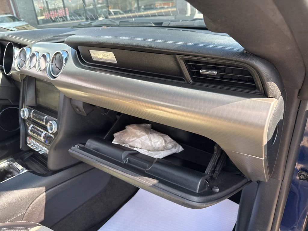 Used 2015 Ford Mustang 50 Years RWD image 41