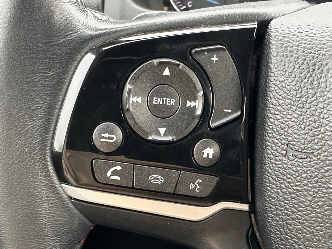 Used 2022 Honda Pilot Black Edition image 35