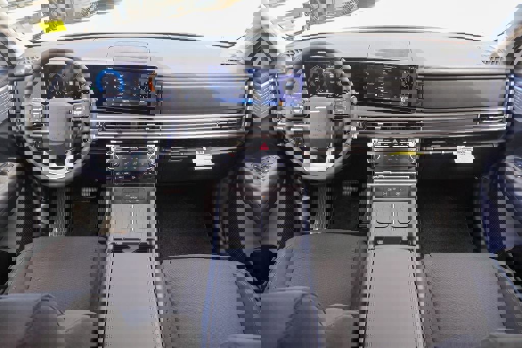 New 2026 Hyundai Santa Fe SE image 6