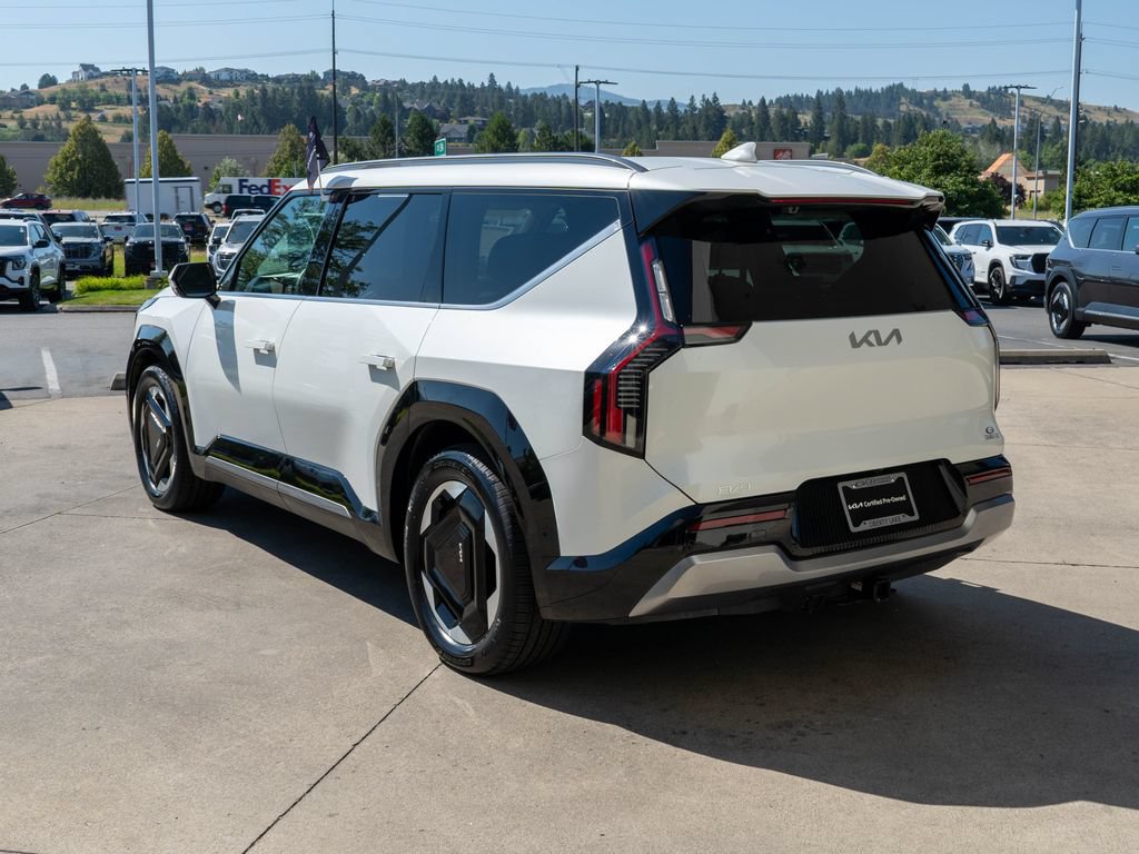 Certified 2024 Kia EV9 Land AWD/4WD image 5