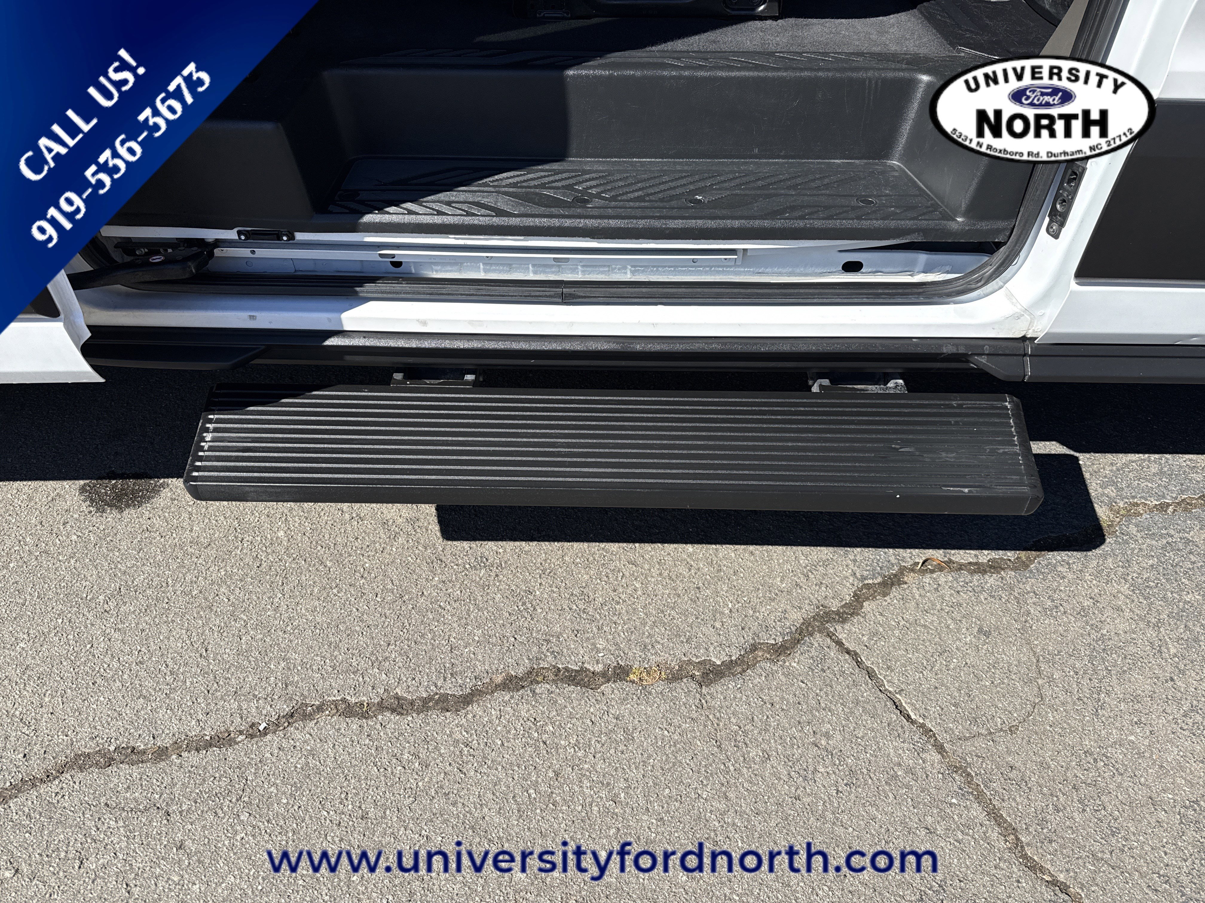 Used 2022 Ford Transit 350 XLT image 32