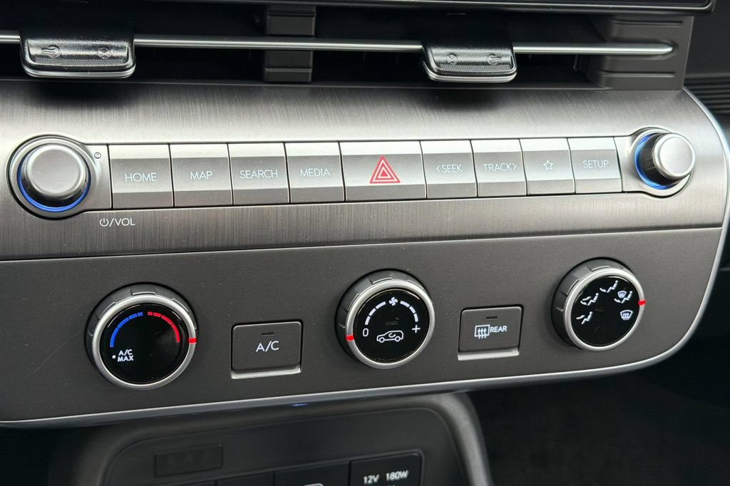 New 2026 Hyundai Kona SE AWD/4WD image 17