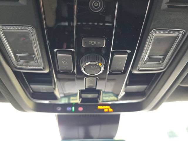 New 2026 GMC Yukon XL AT4 w/ AT4 Premium Package AWD/4WD image 25