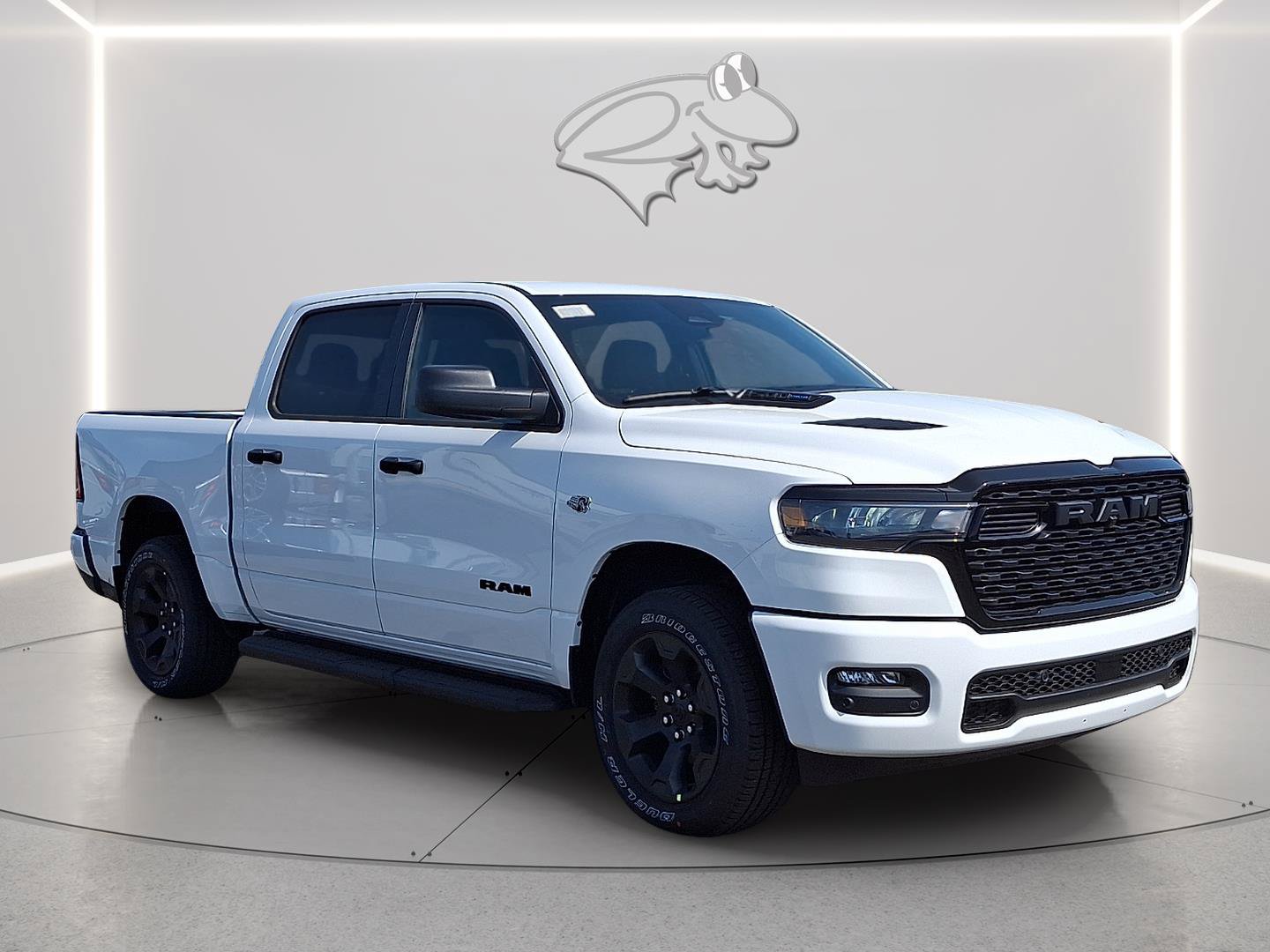 New 2026 RAM 1500 Express AWD/4WD image 4