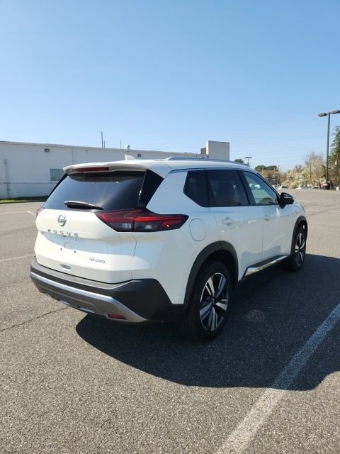 Used 2023 Nissan Rogue SL image 8