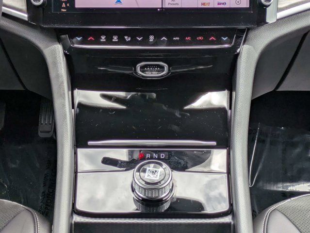New 2026 Jeep Grand Cherokee L 2WD image 21