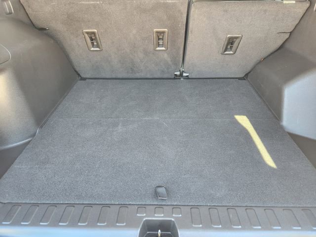 Used 2023 GMC Terrain AT4 w/ Tech Package image 32