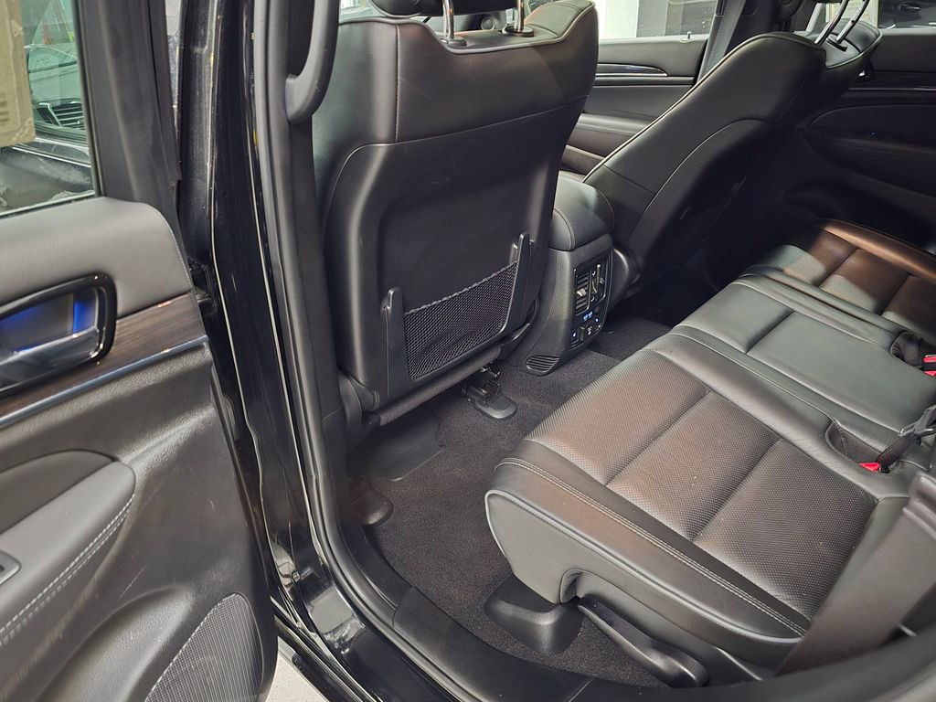 Used 2021 Jeep Grand Cherokee Overland image 32