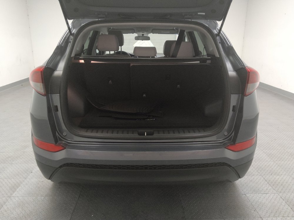 Used 2017 Hyundai Tucson SE w/ SE Popular Package 02 AWD/4WD image 29
