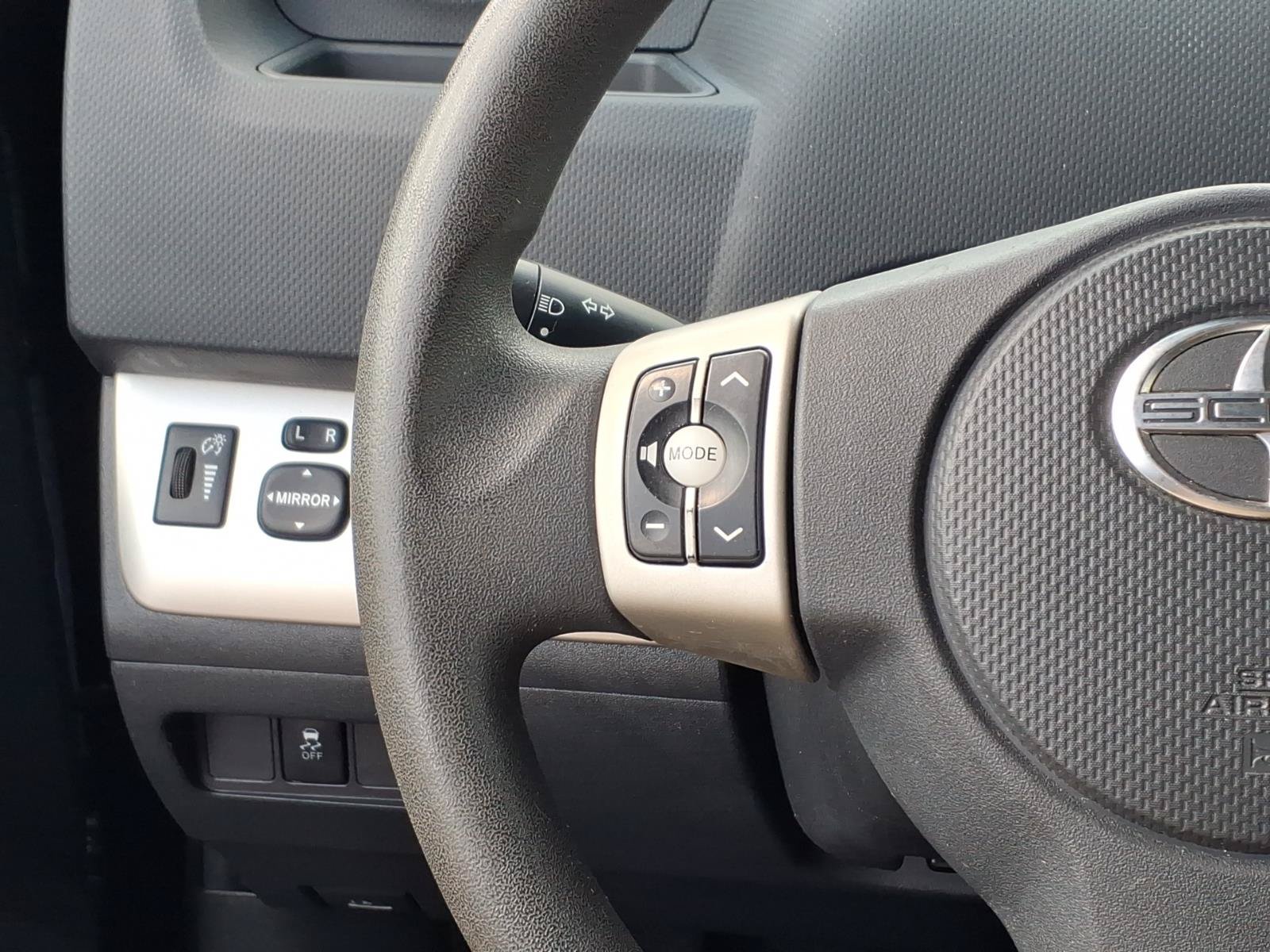 Used 2008 Scion xB FWD image 16