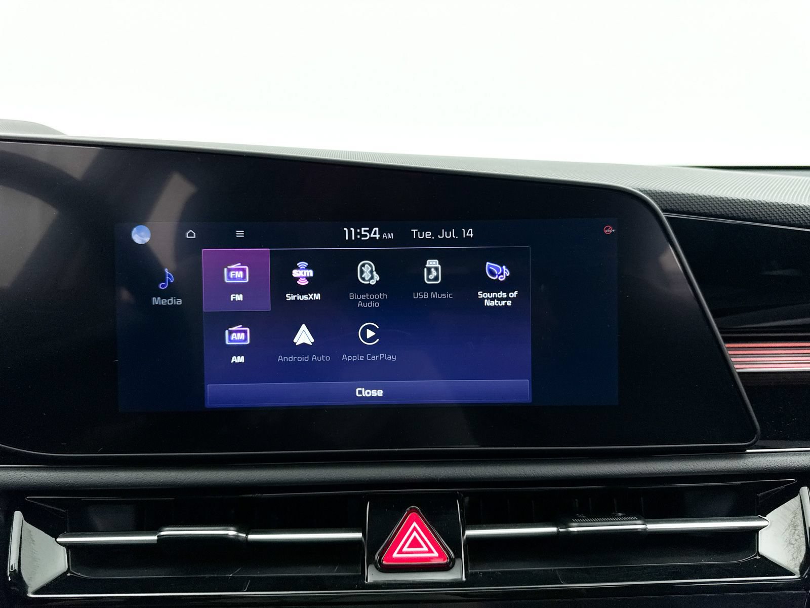 Certified 2025 Kia Niro EX Touring FWD image 24