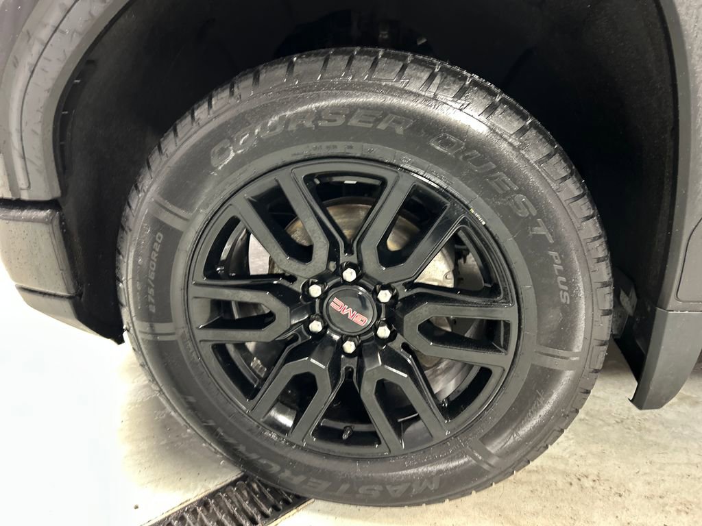 Used 2024 GMC Sierra 1500 Pro w/ Graphite Edition image 9