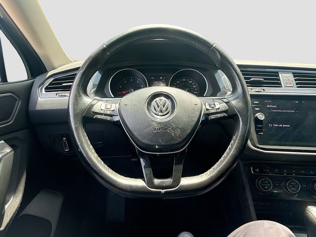 Used 2019 Volkswagen Tiguan SE AWD/4WD image 12