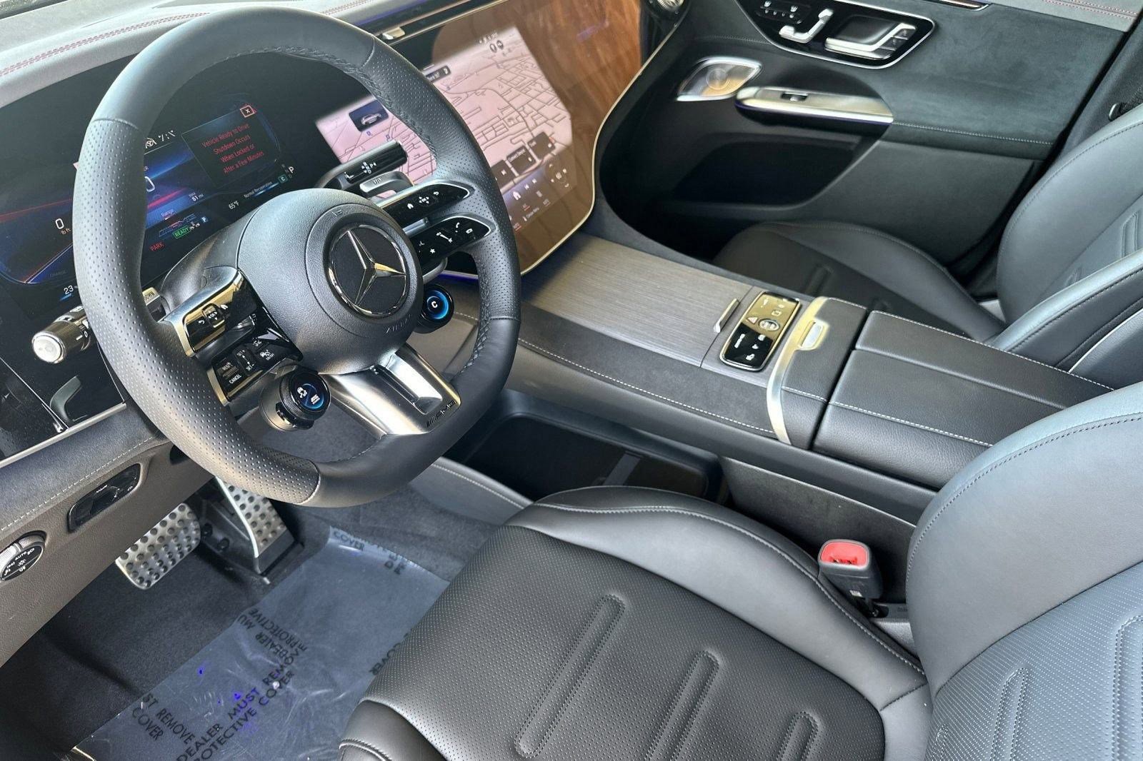 New 2025 Mercedes-Benz EQE AMG 4MATIC SUV image 4