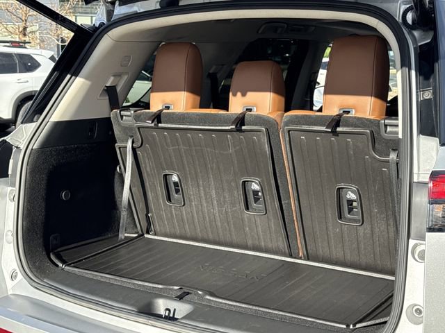 Certified 2023 Nissan Pathfinder Platinum image 23