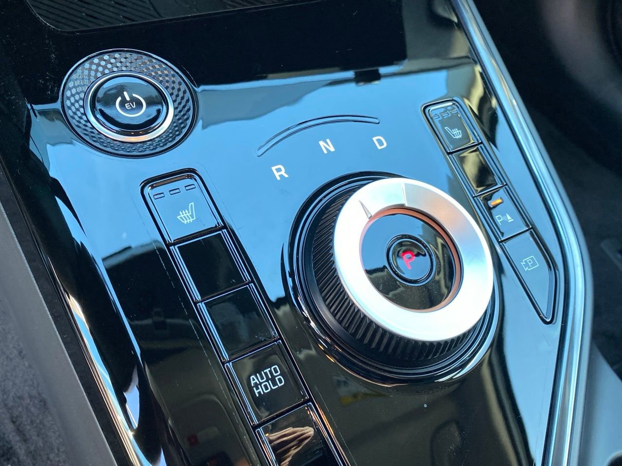 New 2026 Kia Niro Wind FWD image 18