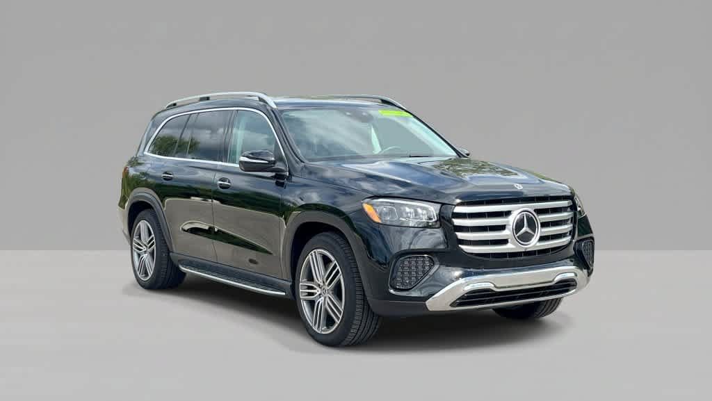 Used 2026 Mercedes-Benz GLS 450 4MATIC image 7