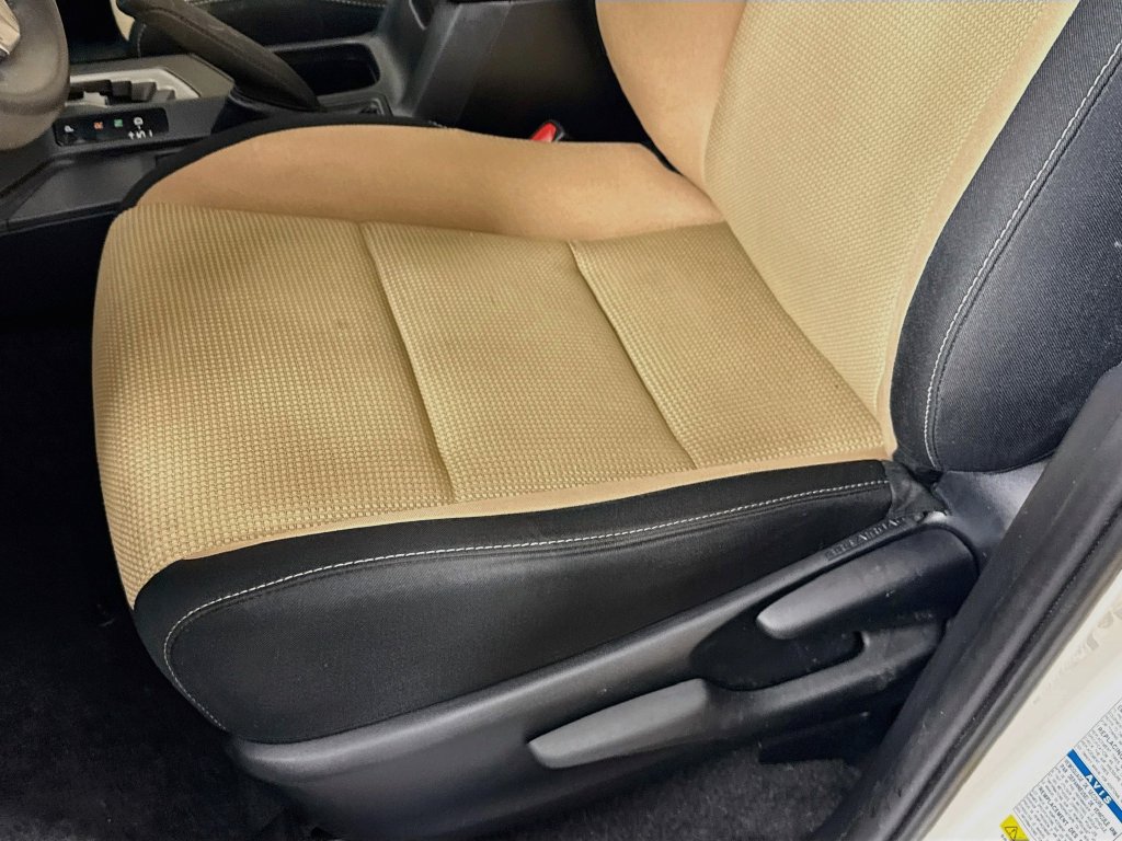 Used 2018 Toyota RAV4 XLE w/ Convenience Package AWD/4WD image 23