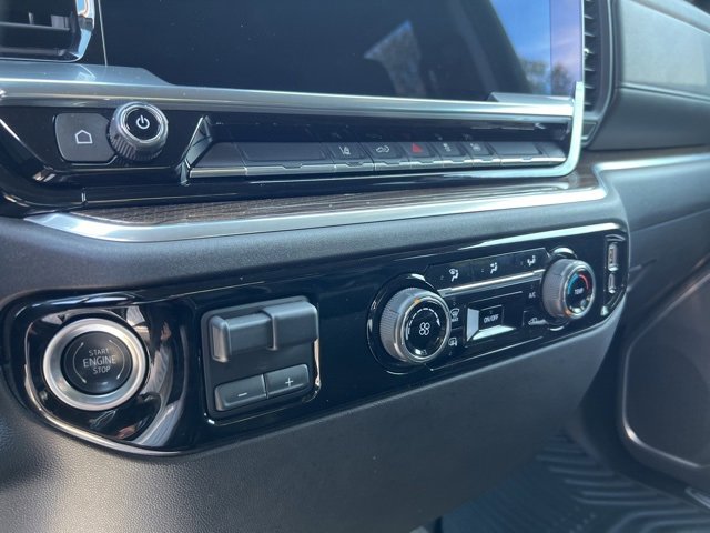 Used 2024 Chevrolet Silverado 2500 LT image 9