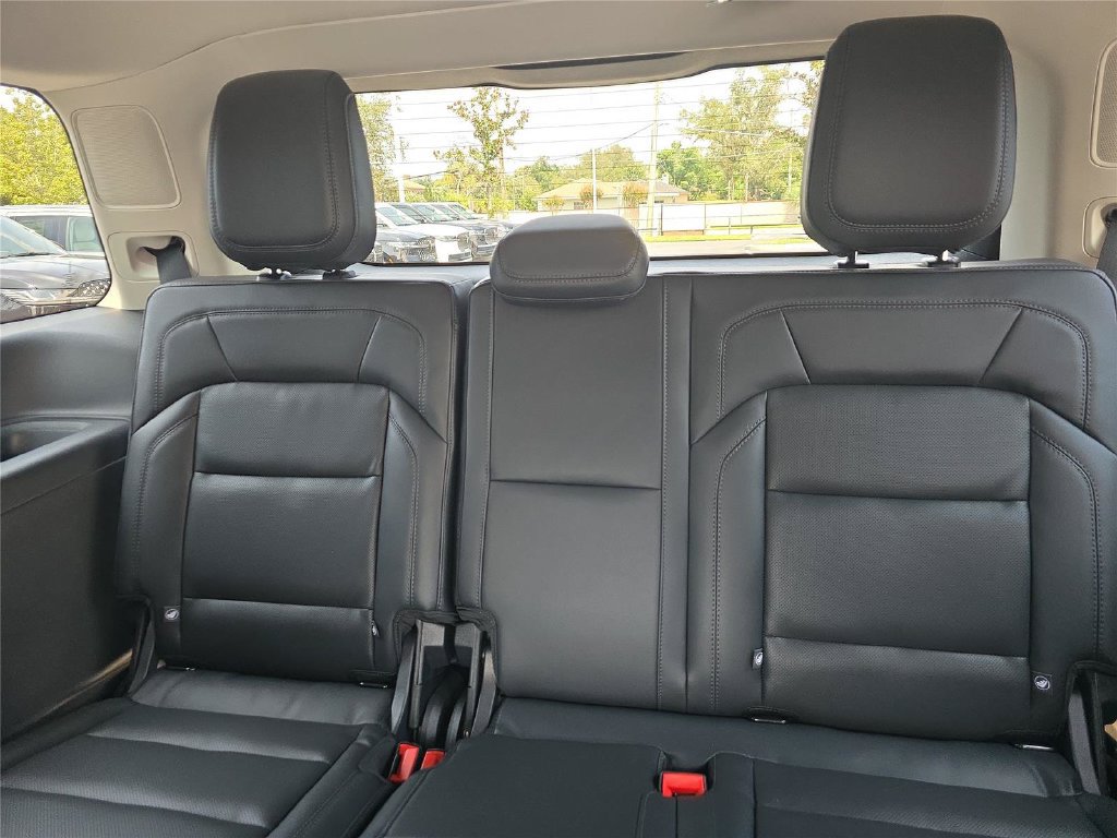 New 2027 Lincoln Navigator Reserve RWD image 11
